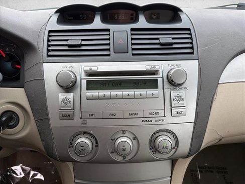 Used 2008 Toyota Solara SE FWD image 17