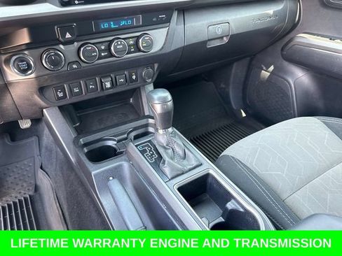 Used 2021 Toyota Tacoma TRD Off-Road w/ Technology Package AWD/4WD image 25