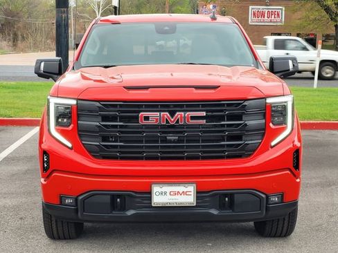 New 2026 GMC Sierra 1500 Elevation image 3