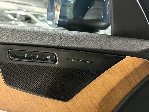 Certified 2024 Volvo XC90 B6 Plus w/ Protection Package Premier AWD/4WD image 21