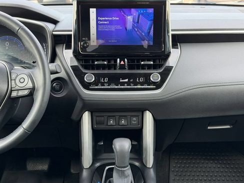 Certified 2025 Toyota Corolla Cross XLE w/ Convenience Package AWD/4WD image 22
