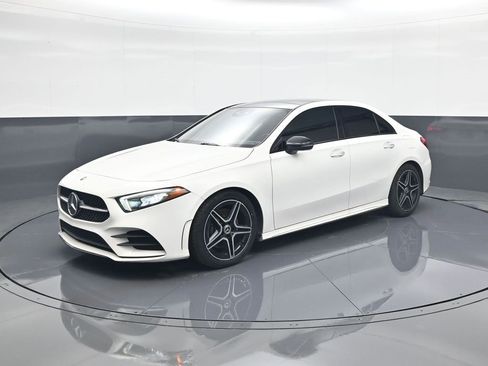 Used 2019 Mercedes-Benz A 220 A 220 image 3