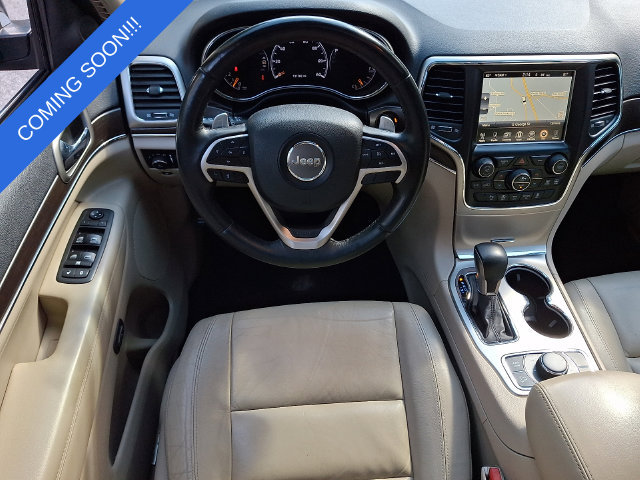 Used 2017 Jeep Grand Cherokee Limited AWD/4WD image 12