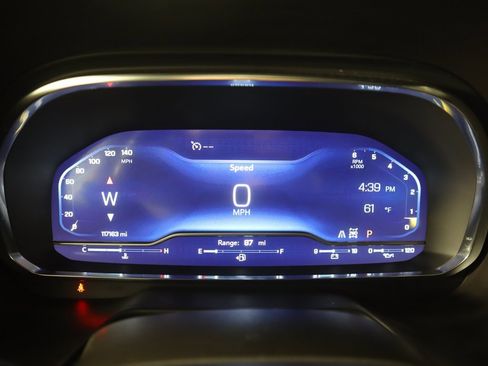 Used 2022 Chevrolet Tahoe LT w/ Luxury Package image 41