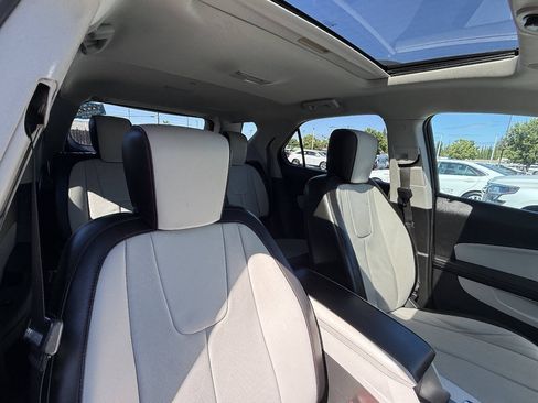 Used 2015 Chevrolet Equinox LTZ FWD image 18