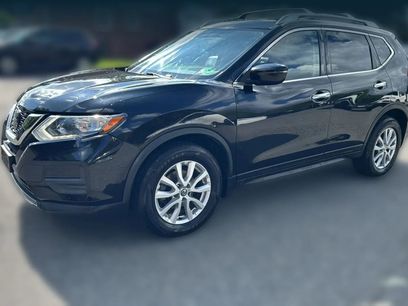 Used 2018 Nissan Rogue SV