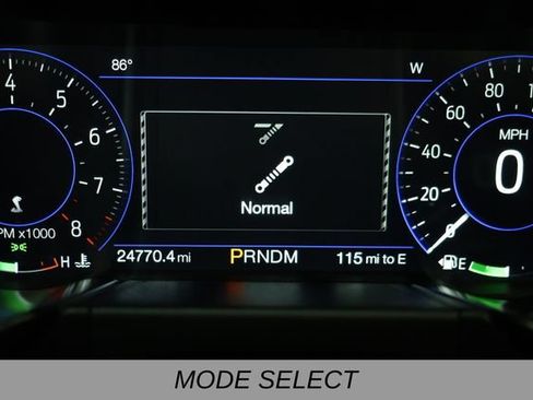 Used 2020 Ford Mustang Shelby GT500 w/ Technology Package RWD image 29