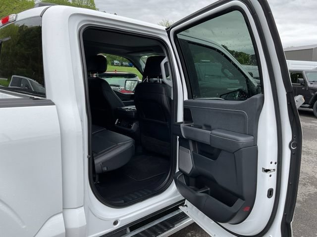 Used 2023 Ford F150 Lariat w/ Equipment Group 502A High AWD/4WD image 38