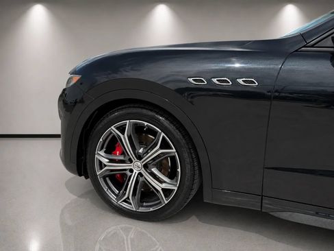 Used 2019 Maserati Levante GTS AWD/4WD image 21