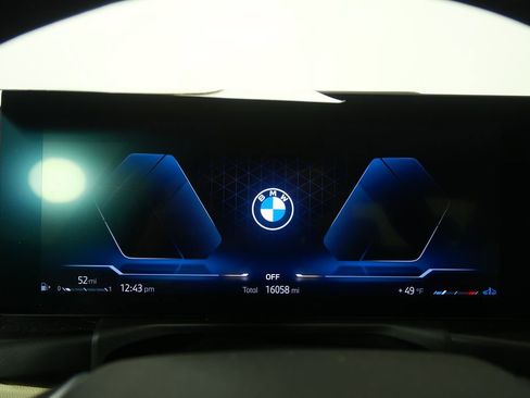 Certified 2024 BMW 330i xDrive 330i xDrive w/ Premium Package image 23