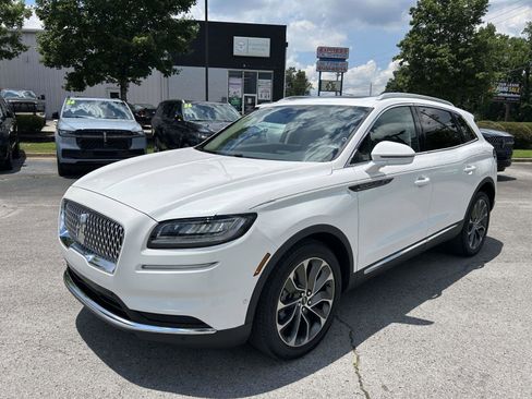 Certified 2023 Lincoln Nautilus Reserve w/ Equipment Group 201A AWD/4WD image 9