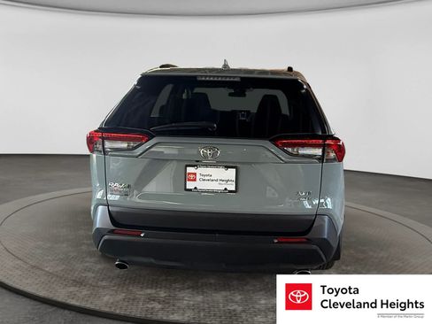 Used 2022 Toyota RAV4 XLE w/ Convenience Package AWD/4WD image 6
