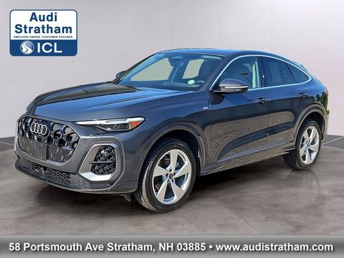 Certified 2025 Audi Q5 Premium Plus w/ Premium Plus AWD/4WD image 1