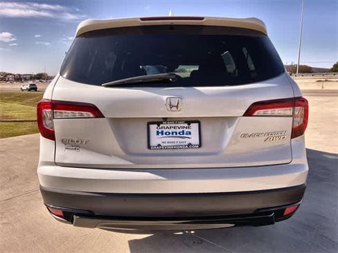 Used 2022 Honda Pilot Black Edition image 6