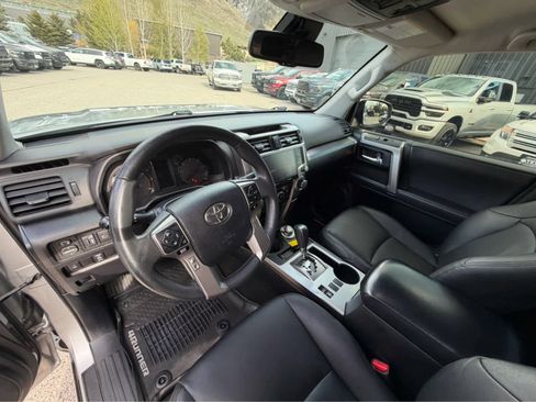 Used 2021 Toyota 4Runner SR5 AWD/4WD image 16
