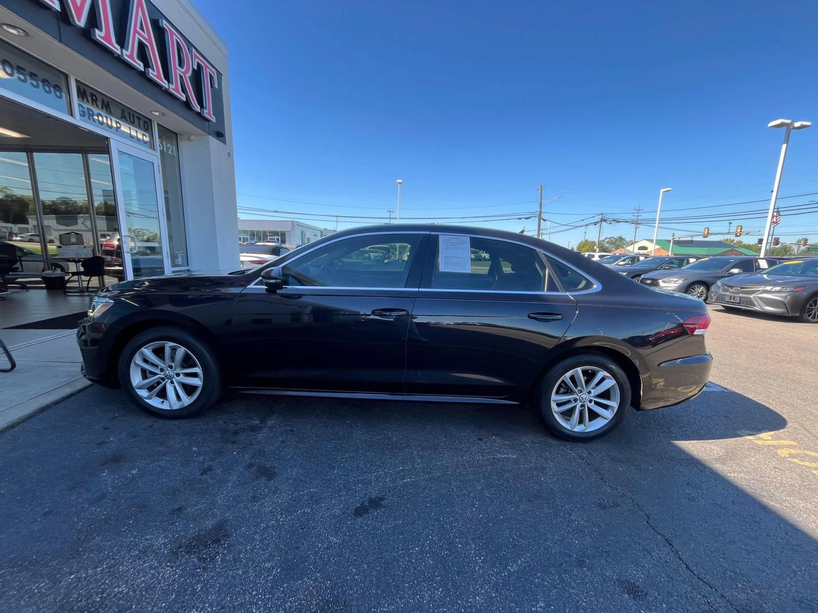 Used 2020 Volkswagen Passat 2.0T SE FWD image 9