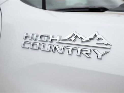 New 2025 Chevrolet Silverado 2500 High Country w/ Technology Package image 12