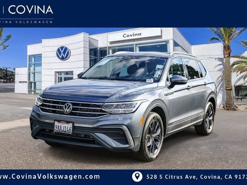 Used 2022 Volkswagen Tiguan SE image 3