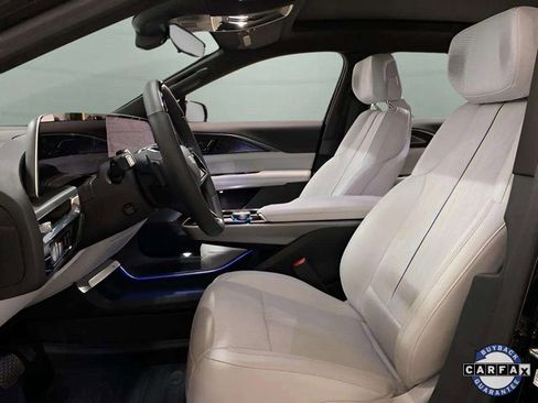 Used 2023 Cadillac Lyriq 2WD image 69