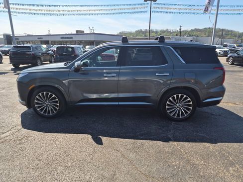 Used 2023 Hyundai Palisade Calligraphy AWD/4WD image 6