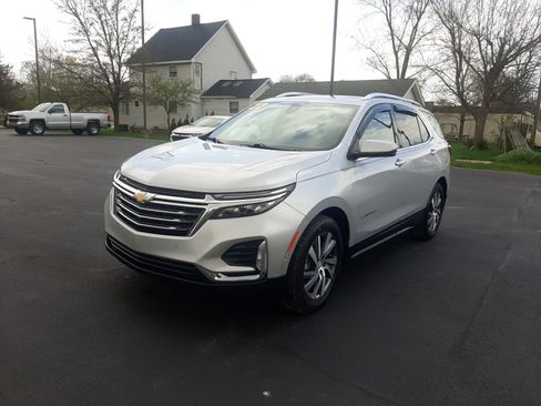 Certified 2022 Chevrolet Equinox Premier image 1