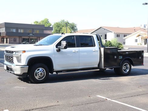 Used 2022 Chevrolet Silverado 3500 LT AWD/4WD image 10
