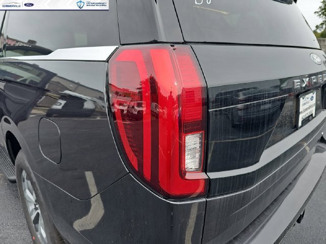 New 2027 Ford Expedition Max Active RWD image 34