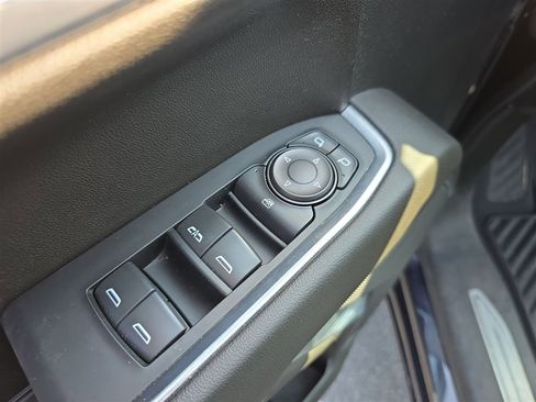 Used 2022 Chevrolet Silverado 1500 LT image 15