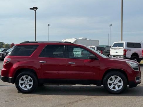 Used 2013 GMC Acadia SLE image 39