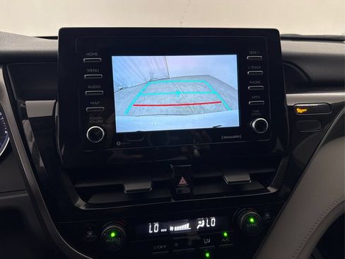 Used 2022 Toyota Camry LE FWD image 35