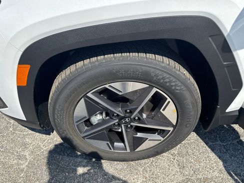 New 2026 Hyundai Tucson SEL FWD image 23