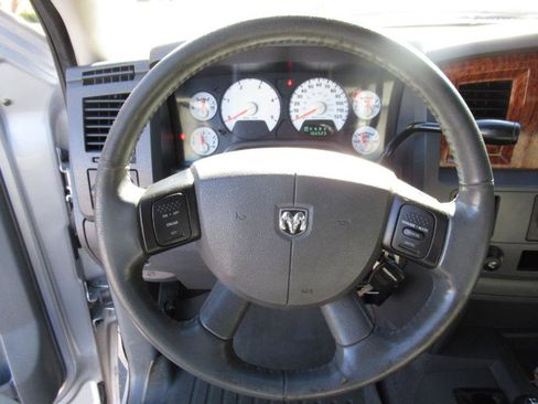 Used 2006 Dodge Ram 2500 Truck SLT w/ Trailer Tow Group image 3