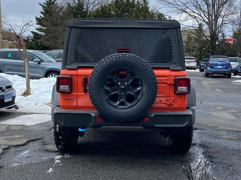 Used 2023 Jeep Wrangler Unlimited image 2