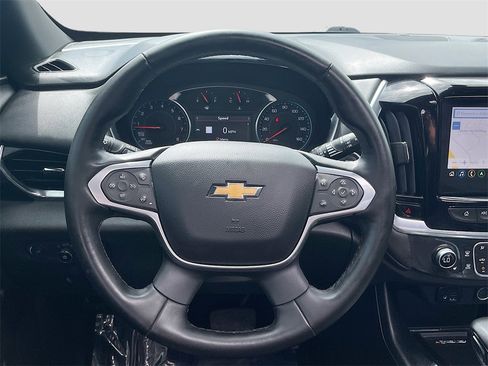 Used 2023 Chevrolet Traverse RS image 11