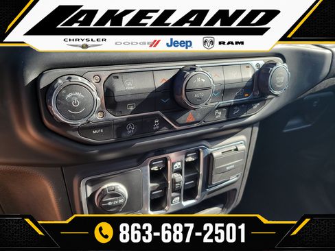 Used 2021 Jeep Wrangler Unlimited Sport AWD/4WD image 22