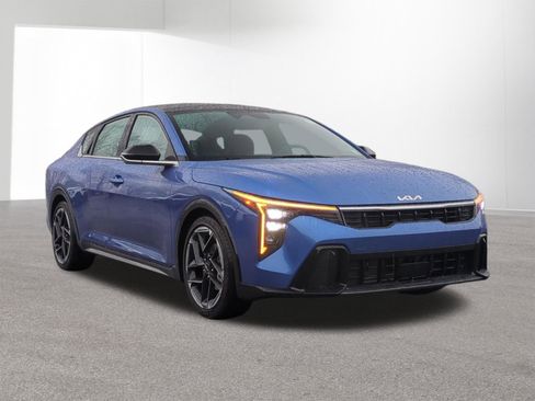 New 2025 Kia K4 GT-Line w/ GT-Line Sunroof Package FWD image 3