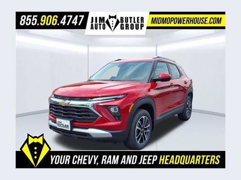 New 2026 Chevrolet TrailBlazer LT w/ Convenience Package AWD/4WD image 1