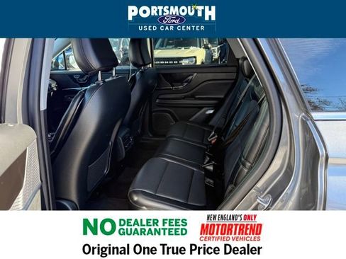 Used 2021 Lincoln Corsair AWD w/ Premium Package image 5