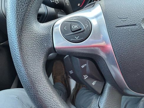 Used 2015 Ford Escape SE FWD image 18
