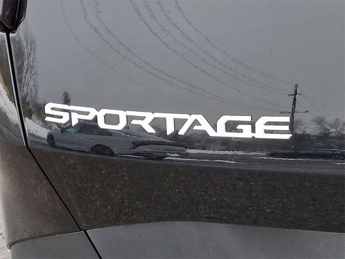 Certified 2023 Kia Sportage X-Line image 30