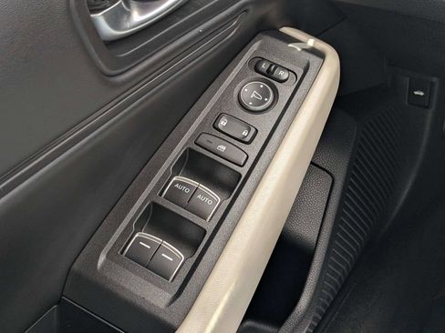 Used 2023 Honda Accord EX image 19