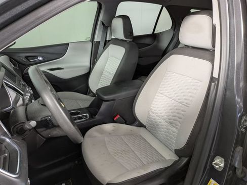 Used 2021 Chevrolet Equinox LT AWD/4WD image 11