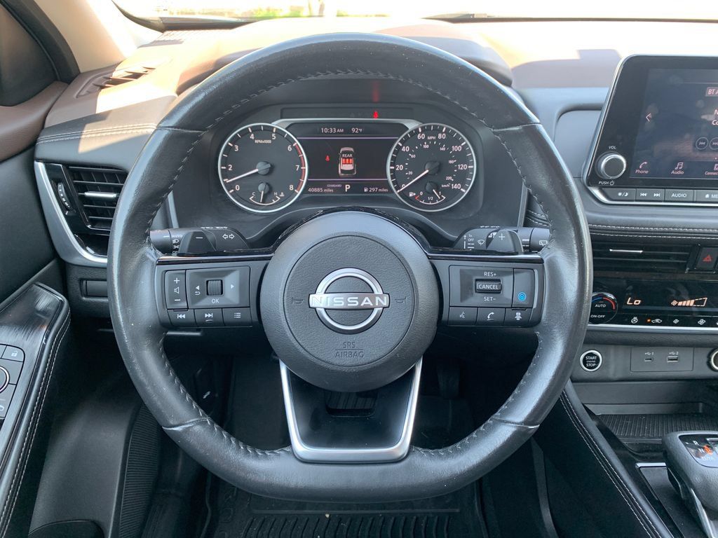Used 2023 Nissan Rogue SL FWD image 12