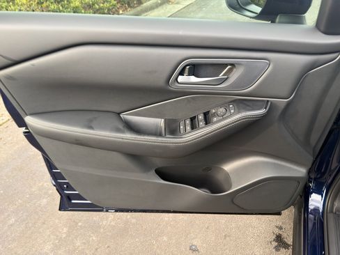 New 2026 Nissan Rogue SV image 16