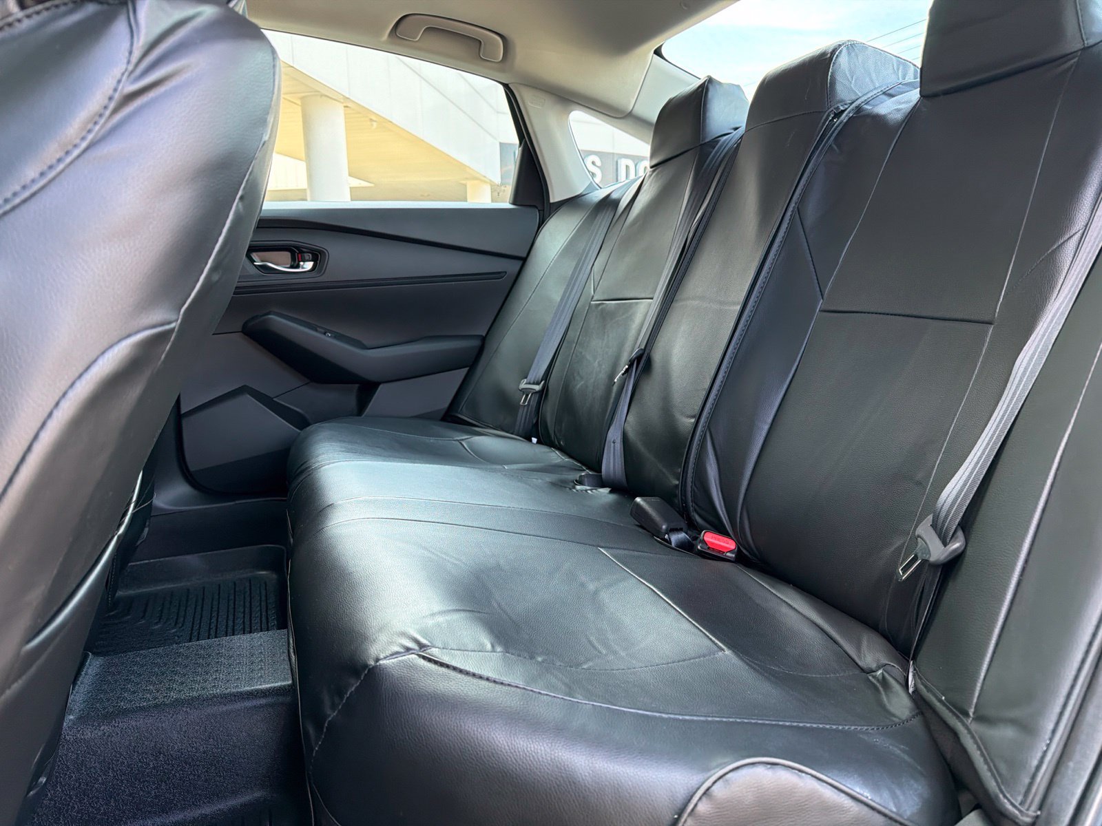 Used 2023 Honda Accord EX image 12