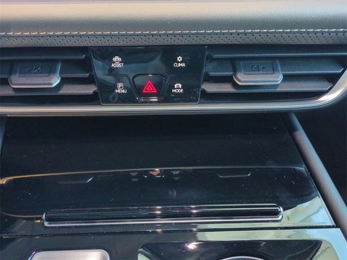 New 2026 Volkswagen Atlas SEL image 26