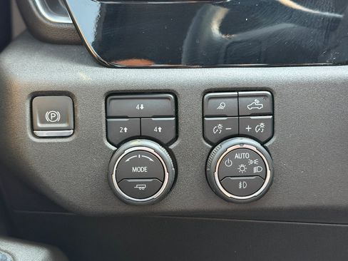 Used 2024 Chevrolet Silverado 3500 LT w/ All Star Edition AWD/4WD image 6