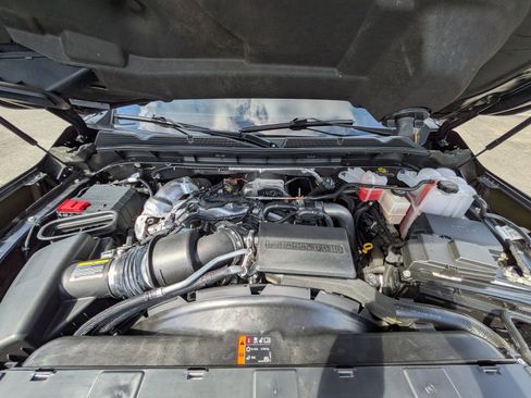 Used 2024 GMC Sierra 2500 Denali w/ Max Trailering Package AWD/4WD image 5