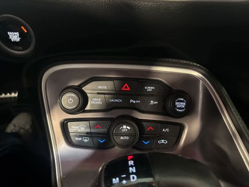 Used 2022 Dodge Challenger R/T Scat Pack RWD image 26