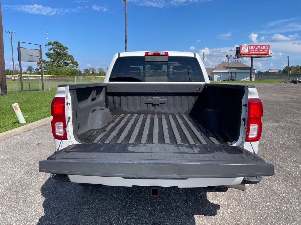 Used 2018 Chevrolet Silverado 1500 High Country AWD/4WD image 13